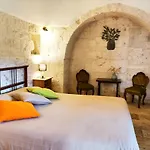 Trulli Panoramici Альберобелло