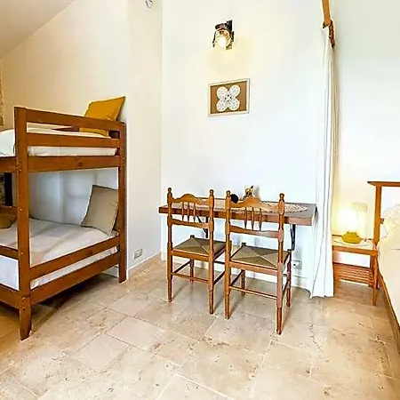 Trulli Panoramici Bed & Breakfast